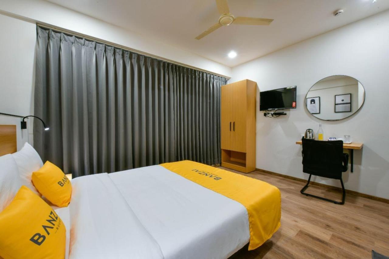 Banzai Rooms Nashik Exterior foto